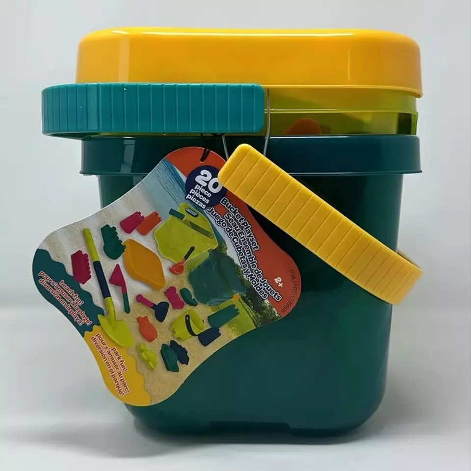 sand bucket playset 20 pieces
