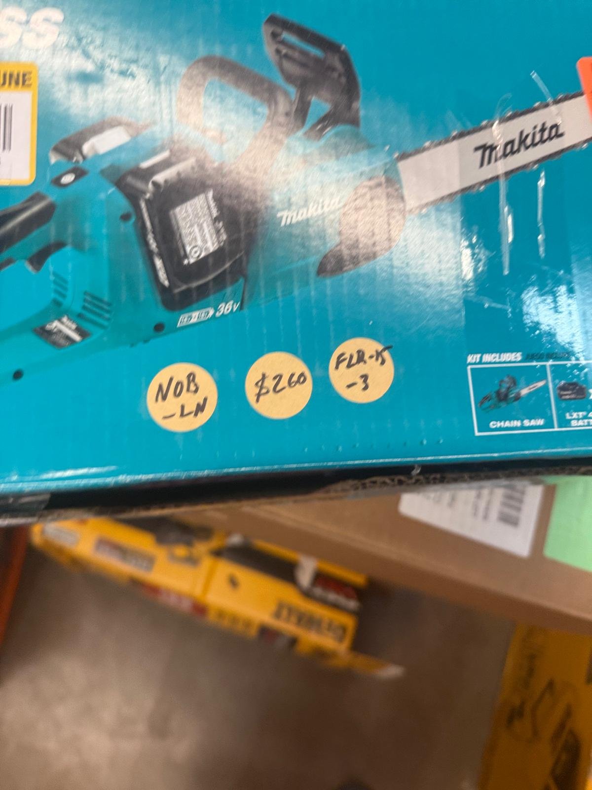 Makita LXT 16 in. 18V X2 (36V) Lithium-Ion Brushless Battery Electric Chain Saw Kit (4.0Ah)
