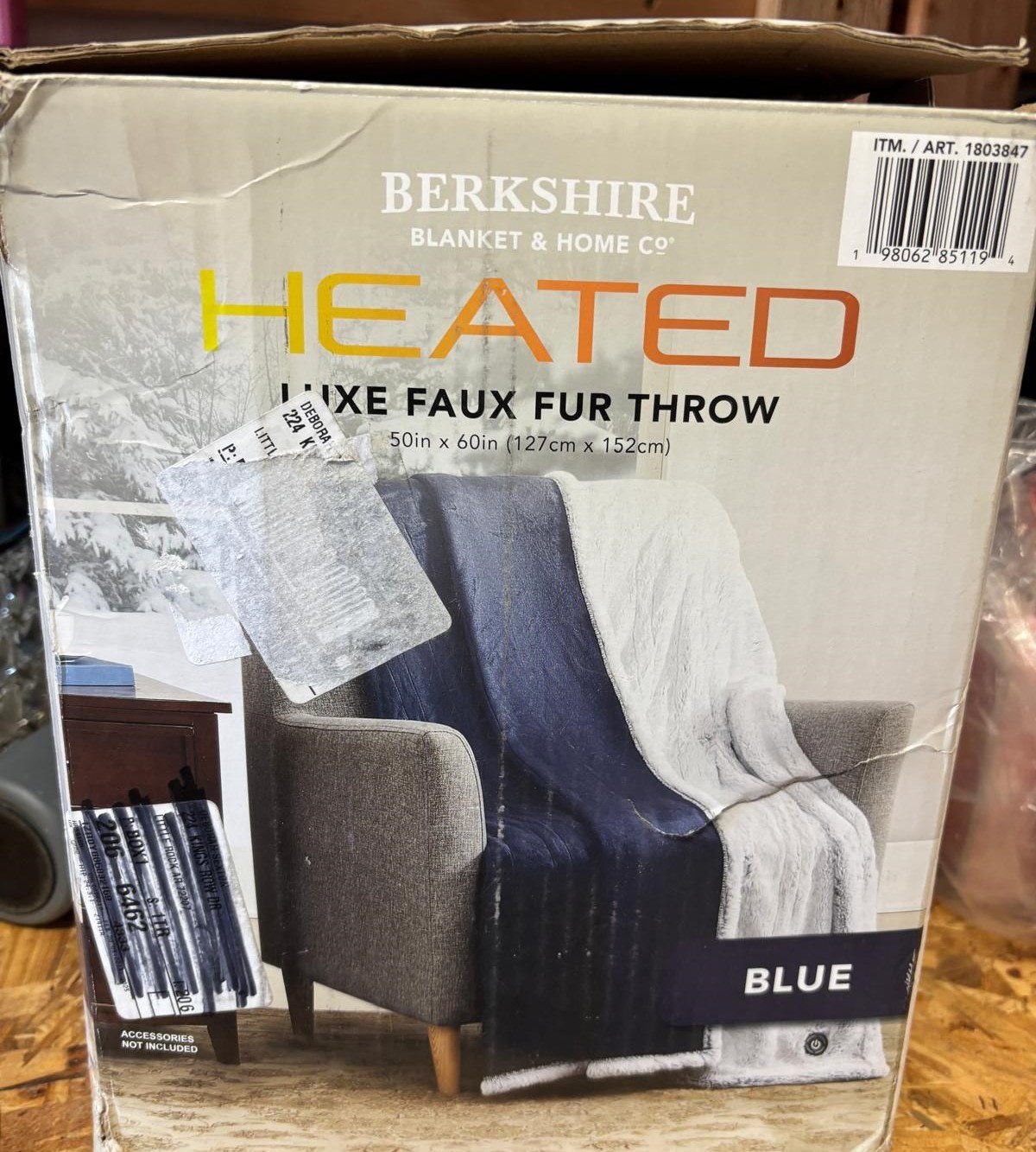 Berkshire BlueWhite heated luxe faux fur throw TESTED