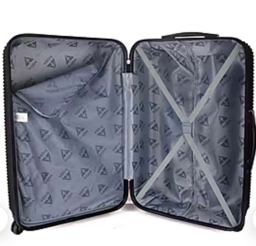 InUSA Royal 4-Piece Hardside Spinner Luggage Set