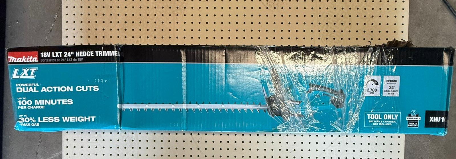 Makita 18V LXT Lithium-Ion Cordless 24 in. Hedge Trimmer (Tool Only)