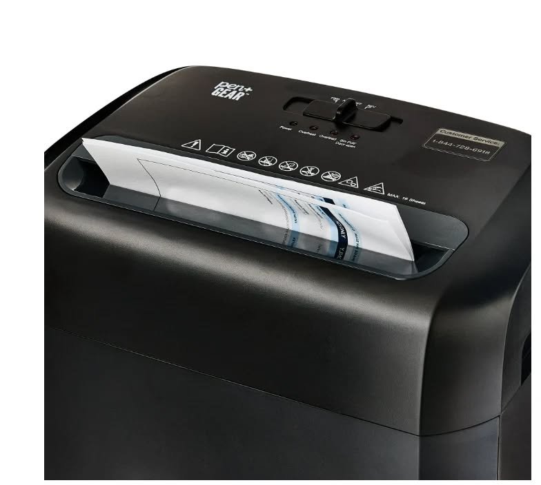 Pen + Gear 16-Sheet Crosscut Paper Credit Card Shredder