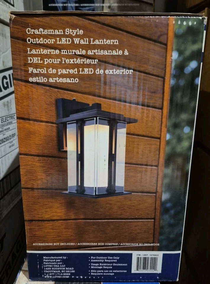 Lutec Craftsman Style Outdoor LED Wall Lantern Classic Timeline Look LED Bulb