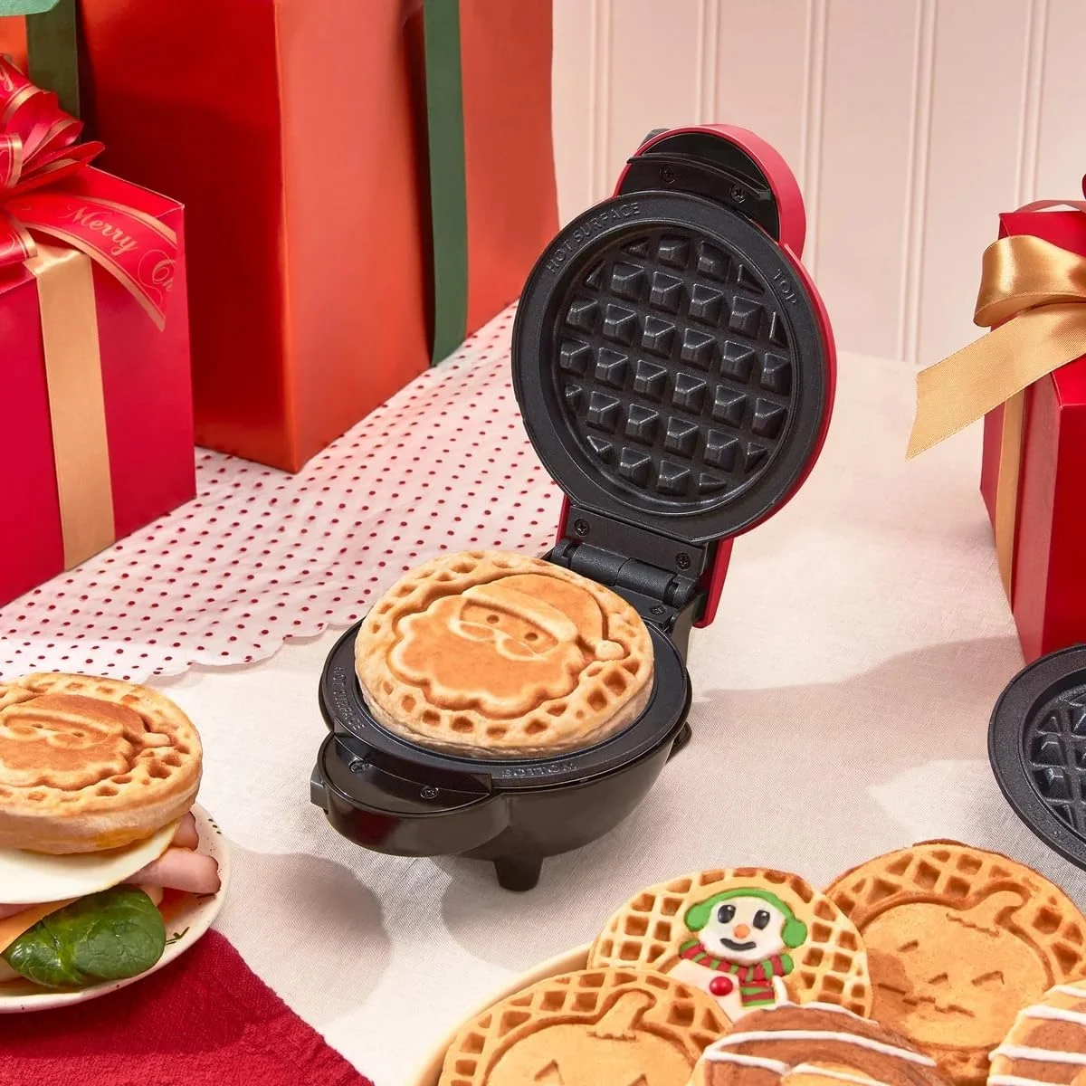DASH Mini Maker 7-in-1 Waffle & Griddle System – Interchangeable Plates, Nonstick, Compact & Easy to Use