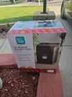 Pen + Gear 10-Sheet Cross-Cut Paper Credit Card Shredder