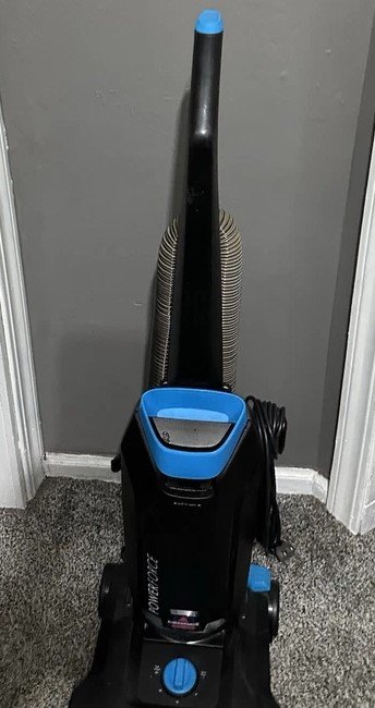 BISSELL PowerForce Bagged Upright Vacuum, model 1739