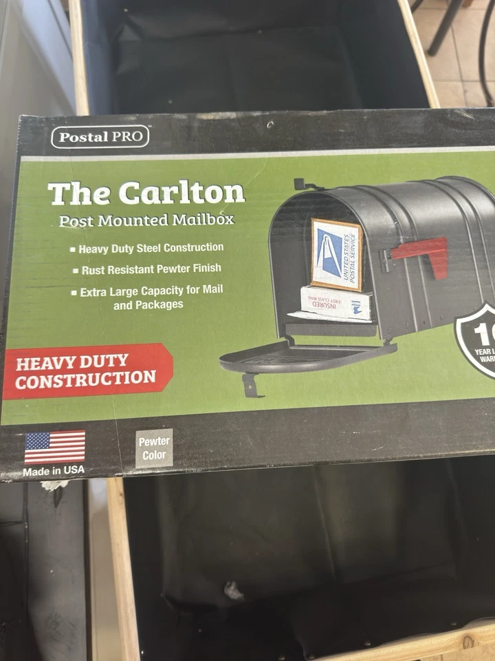 Carlton Post Mounted Mailbox