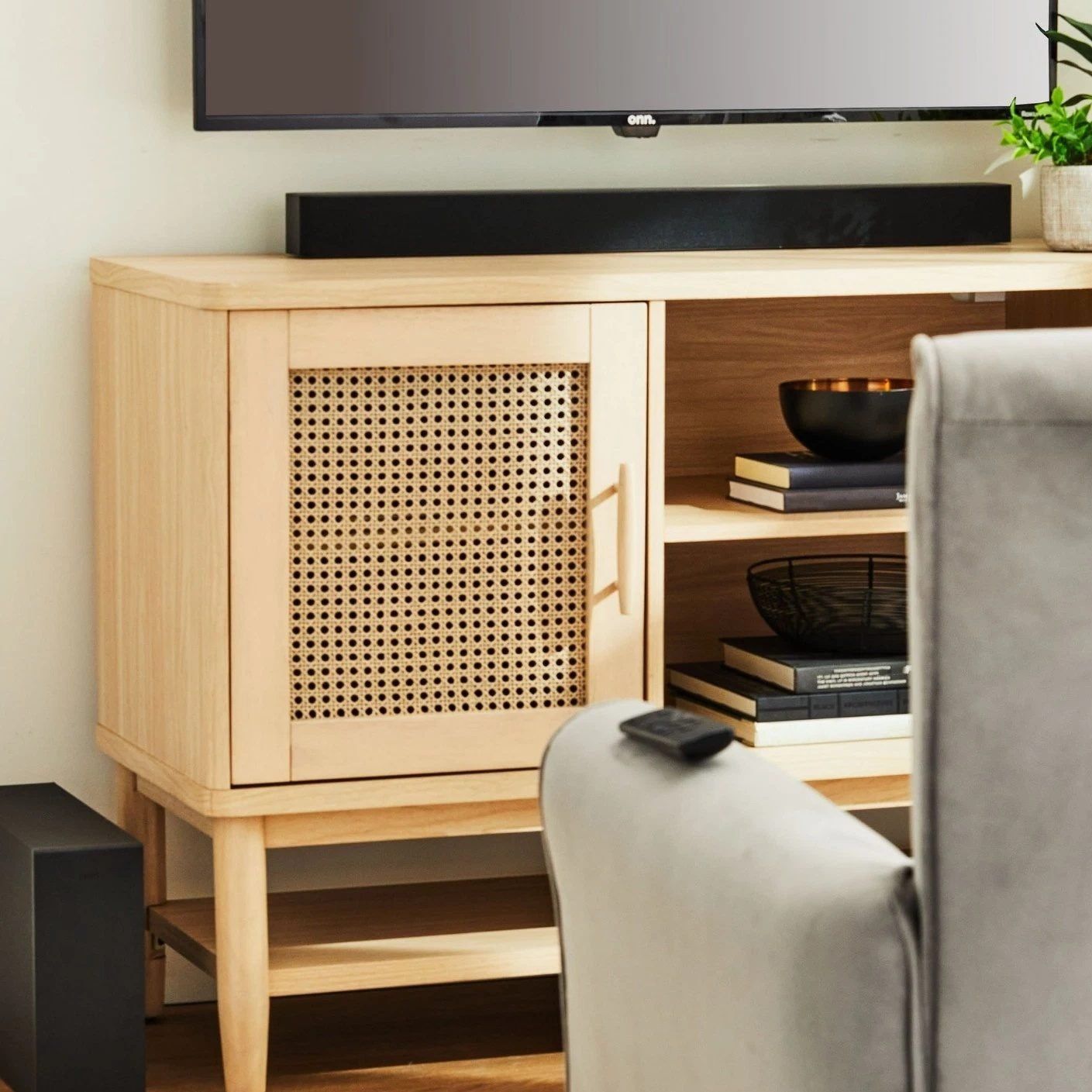 onn bluetooth 2.1 channel 32'' subwoofer manual