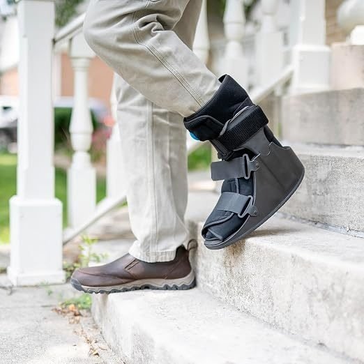 United Ortho Short Air Cam Walker Fracture Boot, Large, Black
