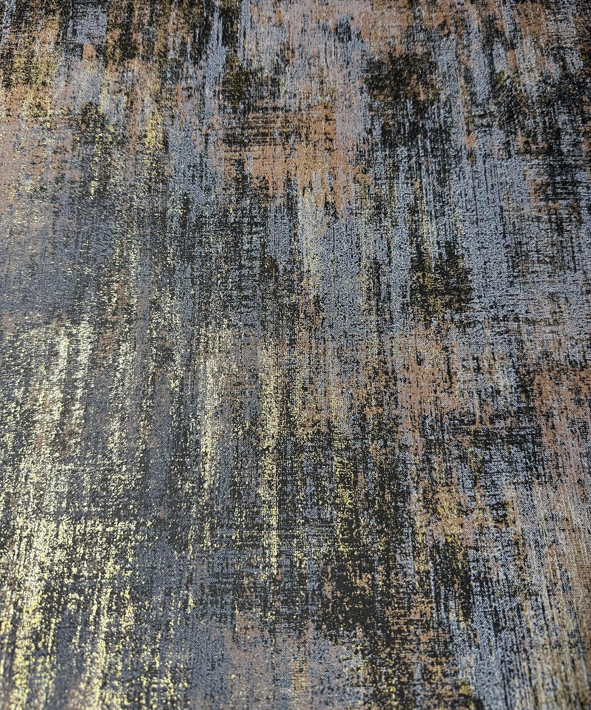 AM1NAH Distressed Wallpaper Industrial Texture Metallic Traditional Wall Paper, 20.8 X 393.0