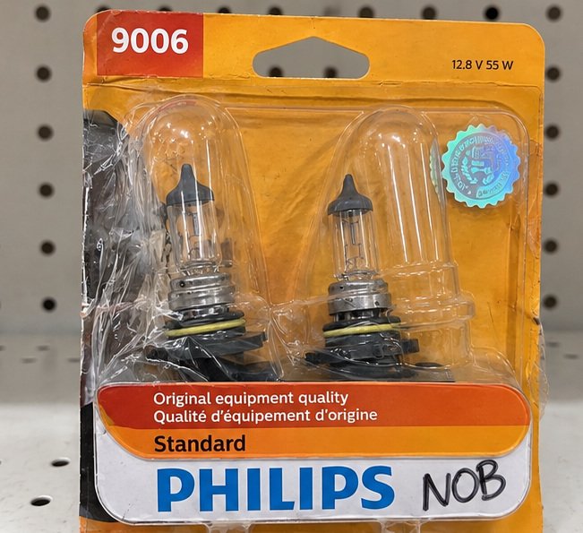 Philips Standard 9006B2 (9006/HB4) Halogen Headlight Bulbs, 12.8V 55W, 2-Pack